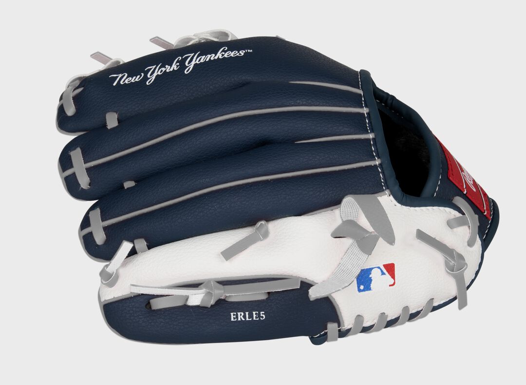 New York Yankees 10-Inch Team Logo Glove - Image 5
