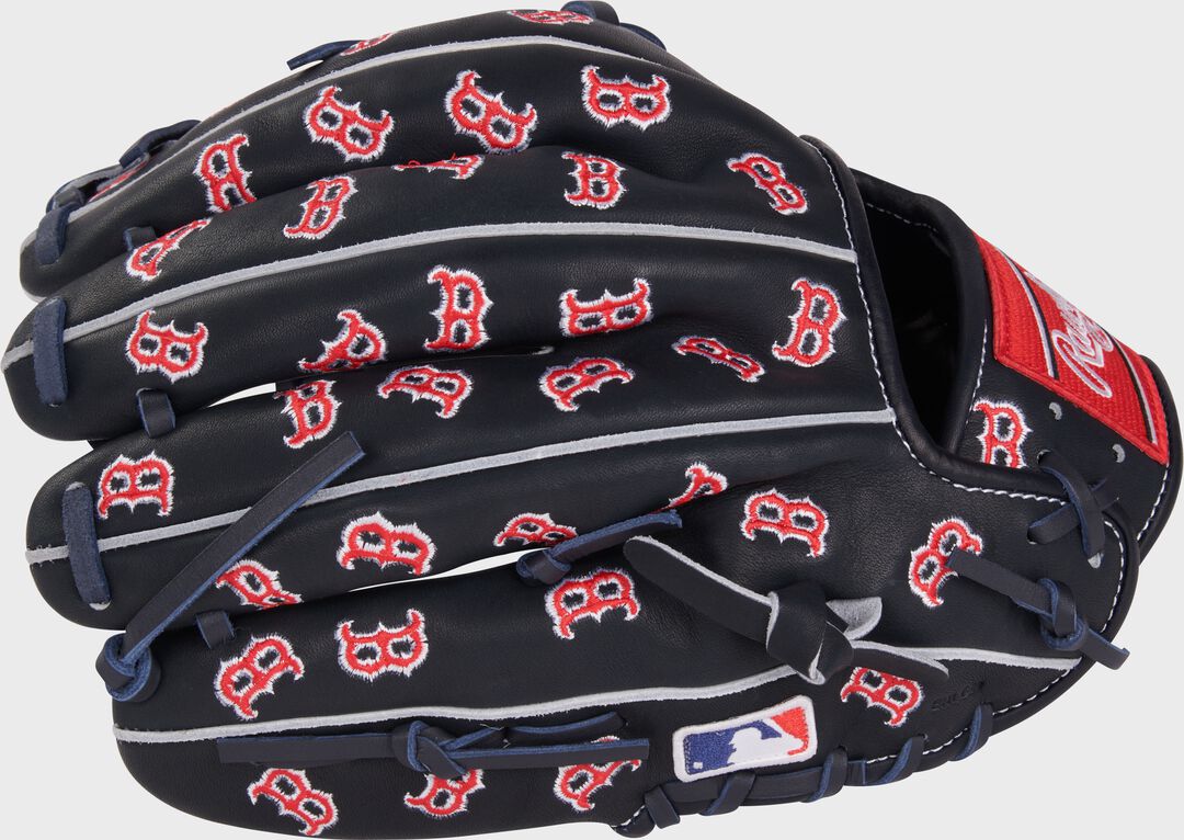 Boston Red Sox Heart of the Hide 11.75-Inch Infield Glove - Image 6