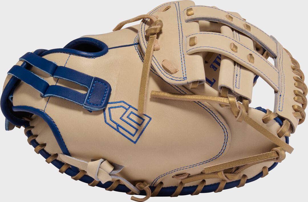 Kinzie Hansen K9 Heart of the Hide 33-inch Fastpitch Softball Catcher's Mitt - Image 2