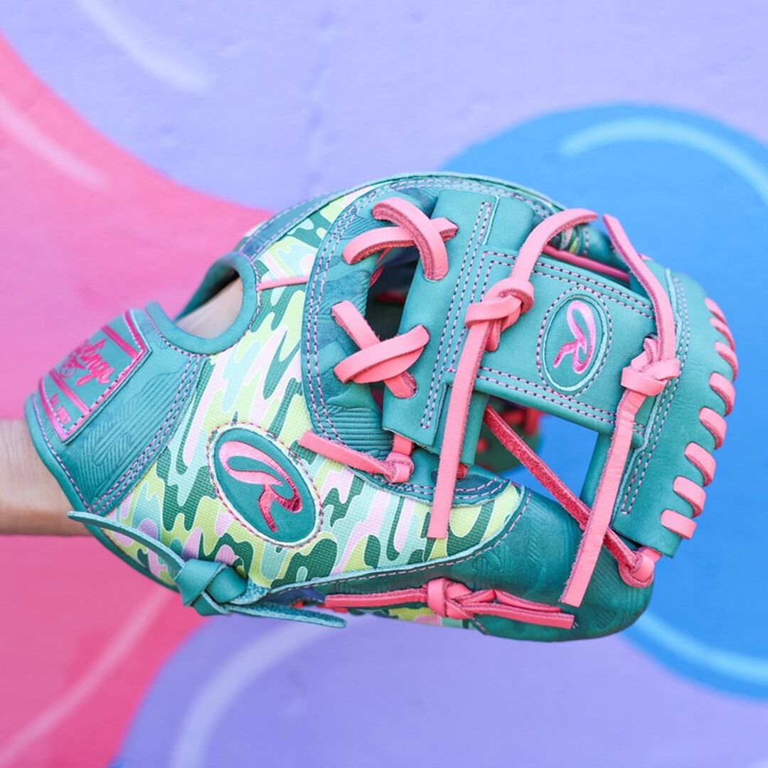 Rawlings Heart of the Hide ColorSync 10 11.5 in Infield Glove Right Hand Throw - Image 10