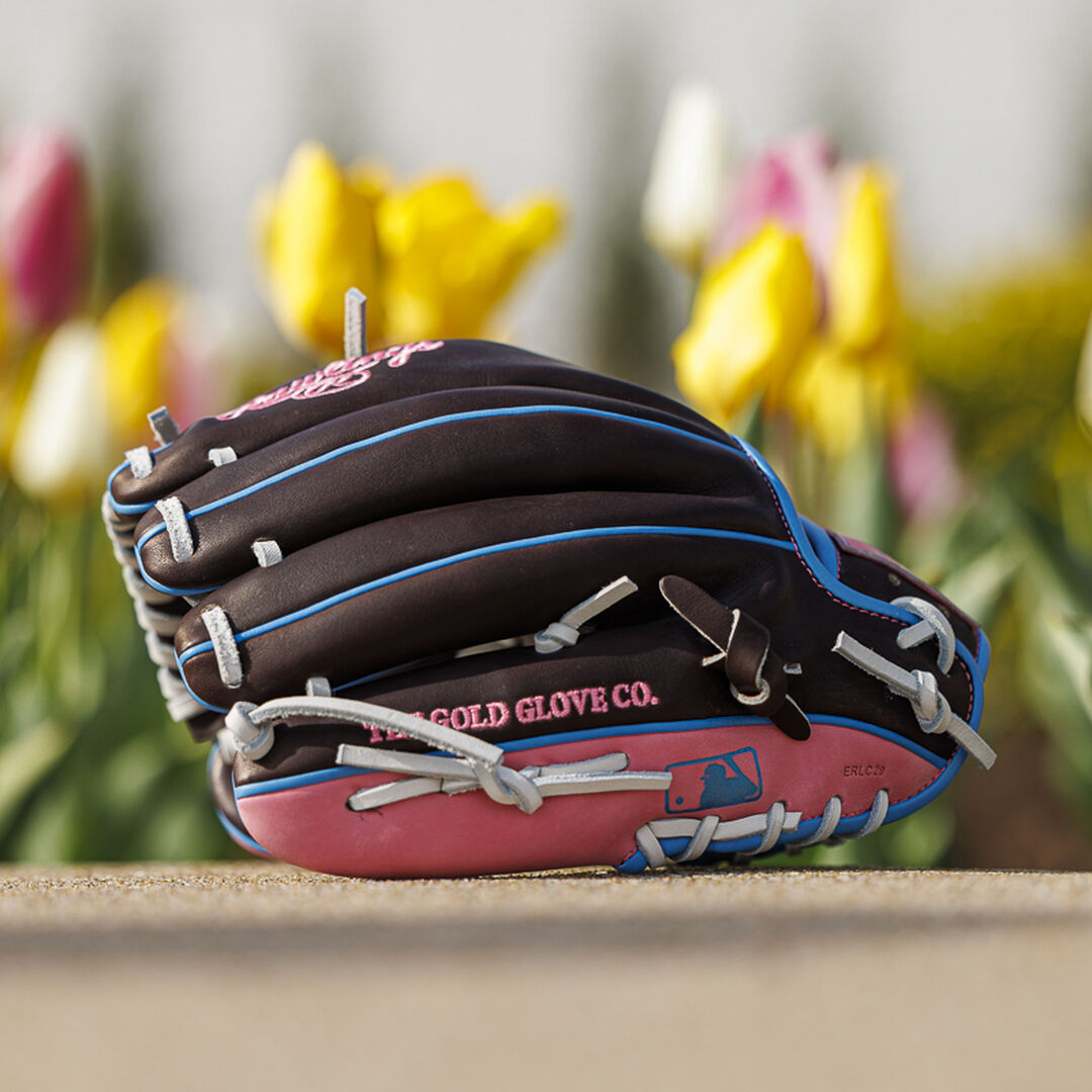 Exclusive Rabbit Heart of the Hide 11.75" Infield Glove Right Hand Throw - Image 8