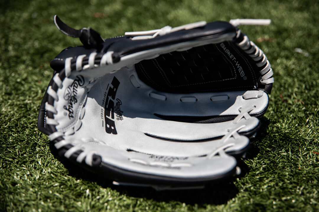 RSB 12-in Infield/Pitcher's Glove - Image 7