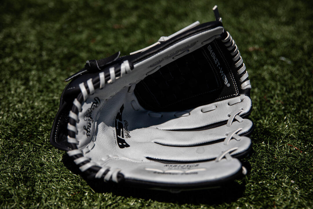 RSB 12.5-Inch Infield/Outfield Glove - Image 7